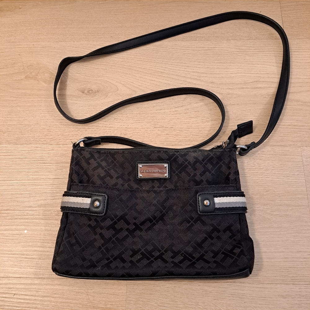 Tommy Hilfiger Black Small Classic‎ Slim Minimalist Crossbody Bag Purse